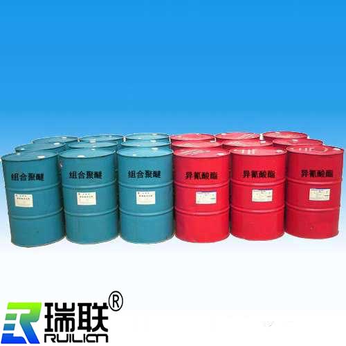 聚氨酯喷涂产品展示聚氨酯保温板的生产原料聚氨酯白料和聚氨酯黑料 聚氨酯喷涂产品展示聚氨酯保温板的生产原料聚氨酯白料和聚氨酯黑料