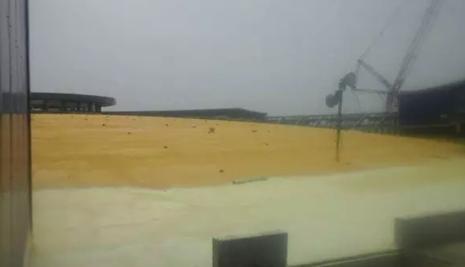 聚氨酯喷涂屋面 聚氨酯喷涂屋面